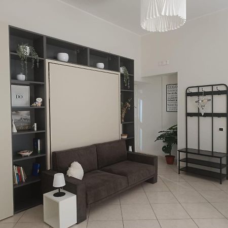Domusmadre Apartment เนเปิลส์ ภายนอก รูปภาพ