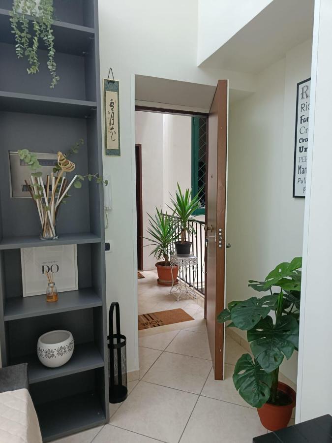 Domusmadre Apartment เนเปิลส์ ภายนอก รูปภาพ
