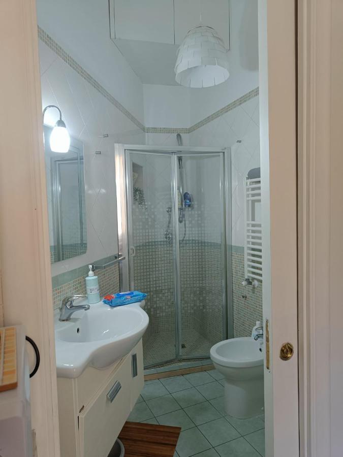 Domusmadre Apartment เนเปิลส์ ภายนอก รูปภาพ